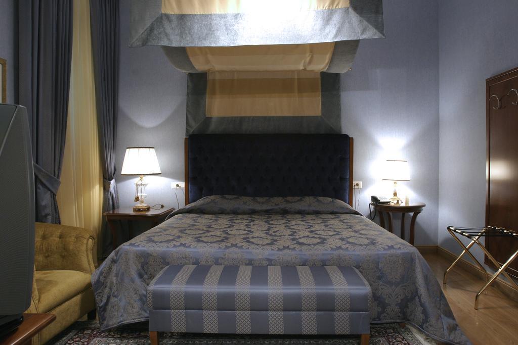 Grande Bretagne - Nafplio Hotel Quarto foto